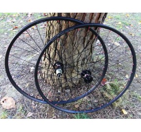 Llantas BOR XMD 333 29er + Bujes Novatec + Radios Pillar Aero (tipo Cx Ray) 1449gr